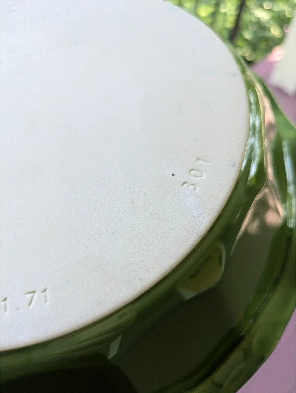 Green Ruffled Ceramic Pie Dish 10.25”, Emile Henry, William-Sonoma, France